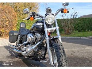 SUPER GLIDE DYNA 1450 ÉDITION 100 ANS