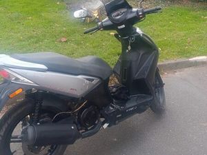 AGILITY 16 + 125 CM3 ETAT IMPECCABLE ET REVISÉ