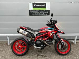 DUCATI 821 HYPERMOTARD