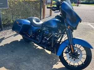 HARLEY STREET GLIDE ANNIVERSAIRE
