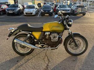MOTO GUZZI V7 750 CAFE CLASSIC 1ERE MAIN 21450 KMS GARANTIE 1