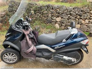 SCOOTER PIAGGIO MP3 400 CM3 2010 27400 KM