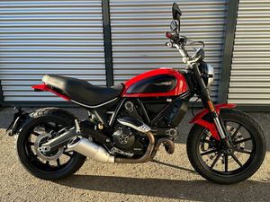 DUCATI SCRAMBLER ICON 800 / ROSSO / NEW IN !!