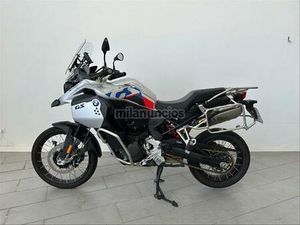 BMW - F 900 GS