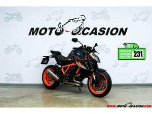 KTM - 1290 SUPER DUKE R