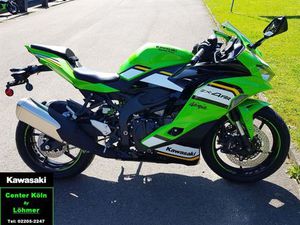 KAWASAKI NINJA ZX-4RR ERST 43 KM