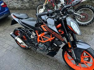 KTM 125 DUKE