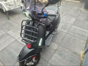 VESPA SPRINT 2021 FULL OPTION — SCOOTERS | VESPA — MARKTPLAATS
