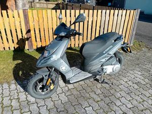 ROLLER PIAGGIO TYPHOON 125