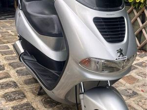 SCOOTER PEUGEOT ELYSEO