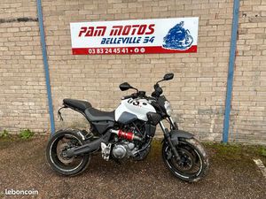 YAMAHA 660 MT03 ACCIDENTÉ