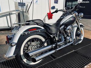 HARLEY DAVIDSON SOFTAIL DELUXE