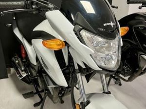 HONDA CBF 125 2023 125 CM3 | MOTO ROUTIÈRE | 4 667 KM | BLANC | 56600 LANESTER