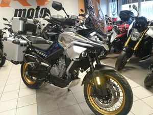 CFMOTO 800 MT TOURING +ALU KUFRY TOP STAV/6000KM
