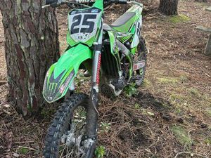 450 KXF