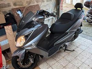 ② TE KOOP SYM JOYMAX 125I ABS