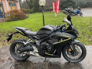 HONDA CBR 650 R 2026 E-CLUTCH