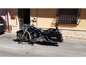 HARLEY DAVIDSON ROAD KING