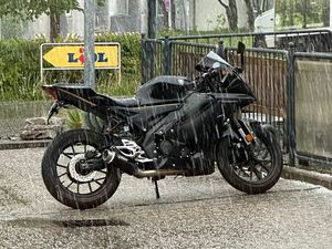 YAMAHA YZF-R 125