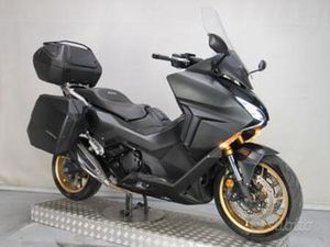HONDA FORZA 750 ABS TRAVEL SPECIALE DITION