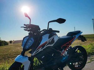 KTM DUKE 125 2018