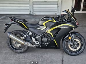 HONDA CBR300RAF SE 2015