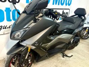 YAMAHA T-MAX 530I LED ABS IRONMAX AKRAPOVIC