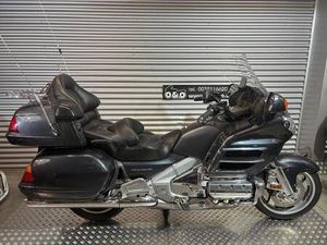 ② HONDA GL1800 GOLDWING + GARANTIE + ENTRETIEN GRATUIT!