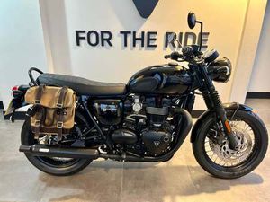 USED TRIUMPH BONNEVILLE T120 BLACK FOR SALE IN ROMFORD