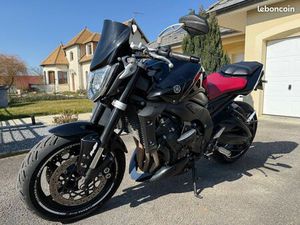 YAMAHA FZ1 NAKED