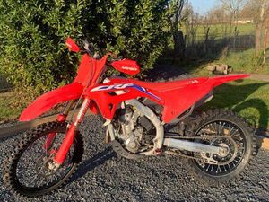 MOTOCROSS 250 HONDA CRF 4T