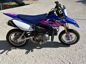 YAMAHA 50 TTR TRÈS PEU SERVI