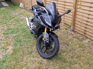 YAMAHA YZF R125