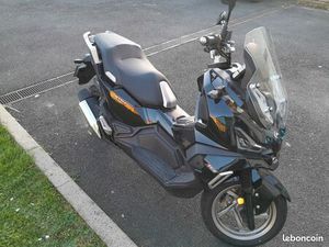 SCOOTER SYM 125