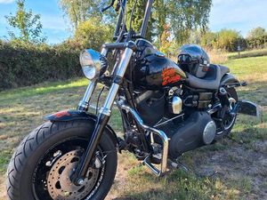 HARLEY DAVIDSON DYNA FAT BOB