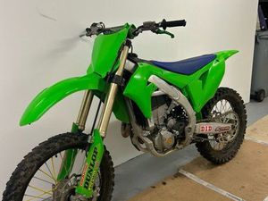 450 KXF