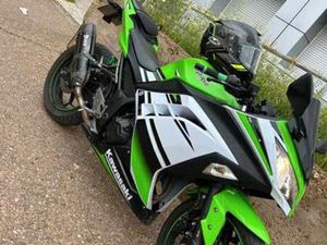 KAWASAKI - NINJA 300 CC 30ANIVERSARIO