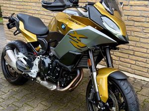 BMW F 900 XR