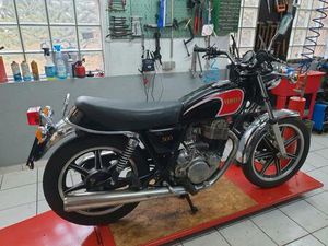 YAMAHA SR 500 2J4