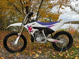 YAMAHA YZ 250