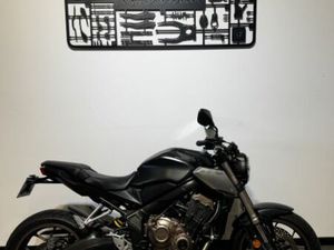 HONDA CB 650 RA 2021 650 CM3 | MOTO ROADSTER | 28 190 KM | NOIR | 34000 MONTPELLIER