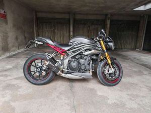TRIUMPH SPEED TRIPLE R 1050R GRIGIO
