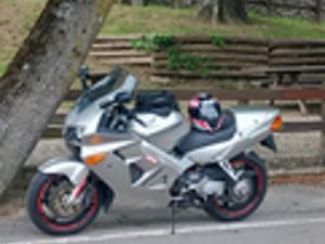 HONDA VFR