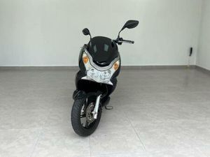 HONDA PCX 150 DLX