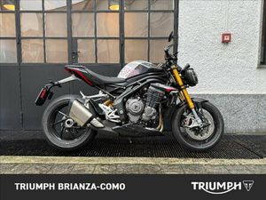 TRIUMPH SPEED TRIPLE 1200 RS