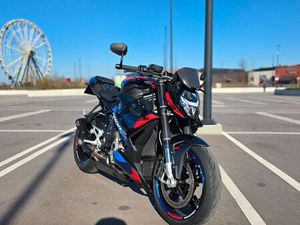 S1000R