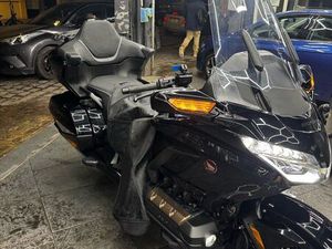 HONDA GOLDWING TOURING 2023 15 000KMS