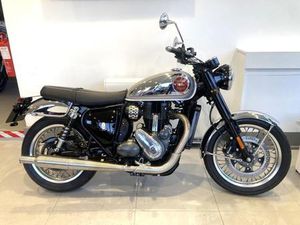 2023 BSA GOLD STAR - LOW MILEAGE - WILL COME WITH FIRST MOT AND FRESH SERVICE
