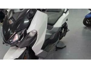 VENDO SYM MAXSYM TL 508 (2021 - 24) USATA A NAPOLI (CODICE 9901647) - MOTO.IT