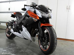 KAWASAKI Z1000